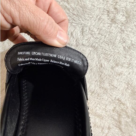 Sam & Libby Studded Black Lug Sole Loafers NWOB Size 6 Chunky Sole - Picture 6 of 6